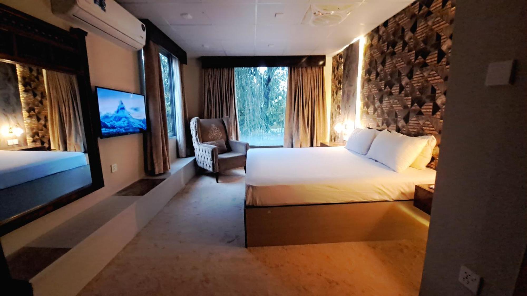 איסלמאבד The Life Style Lodges Opp Centaurus Mall מראה חיצוני תמונה