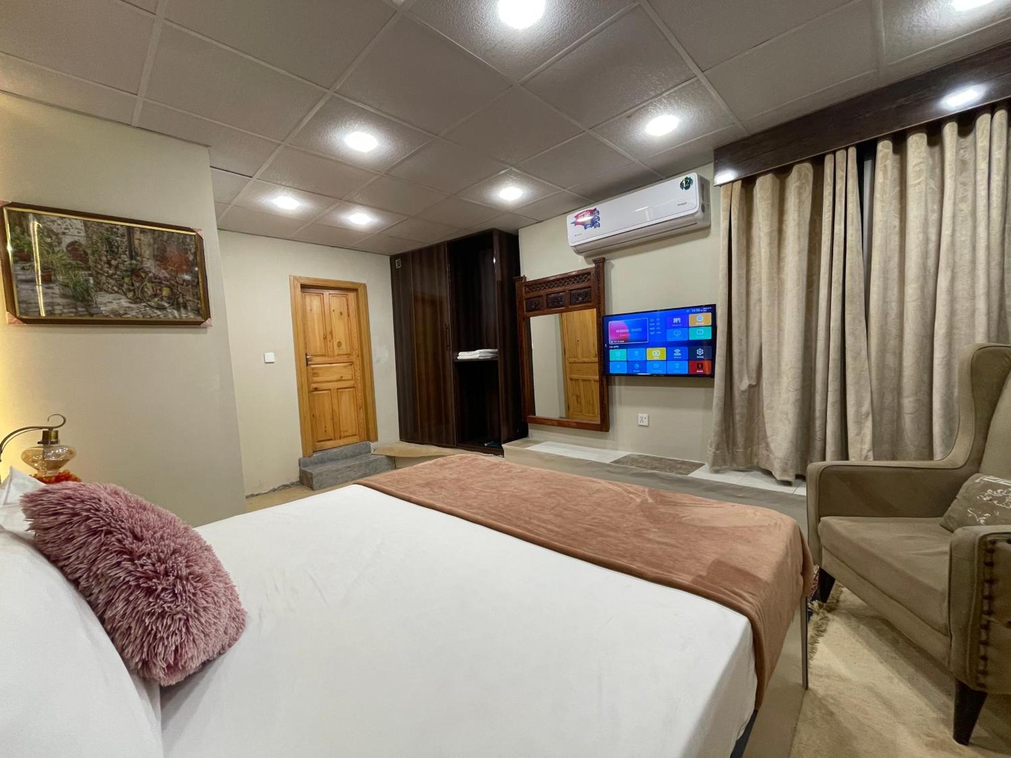 איסלמאבד The Life Style Lodges Opp Centaurus Mall מראה חיצוני תמונה